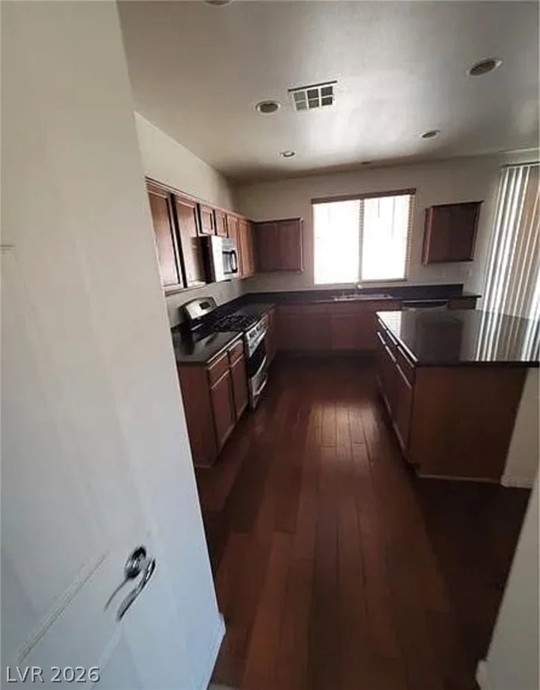 6647 Brooklyn Heights Street photo 3
