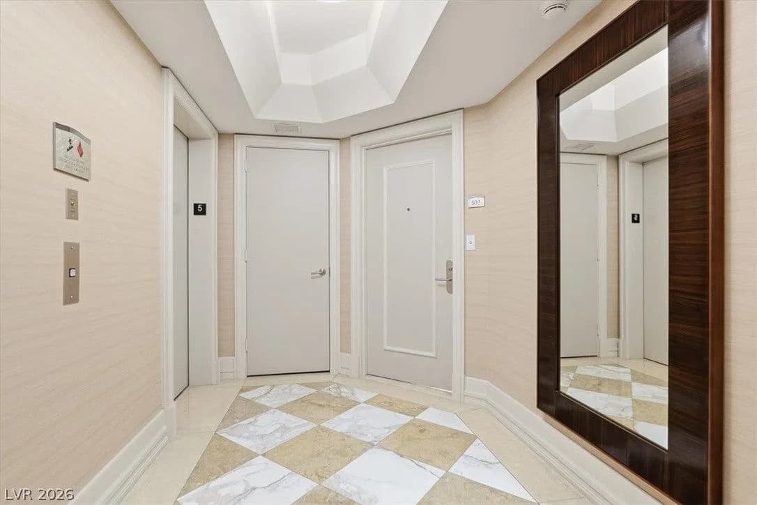2777 Paradise Road photo 3