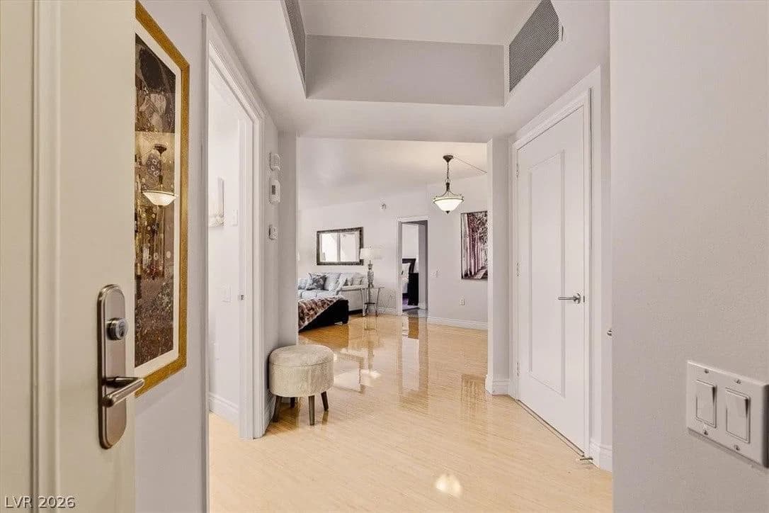 2777 Paradise Road photo 4