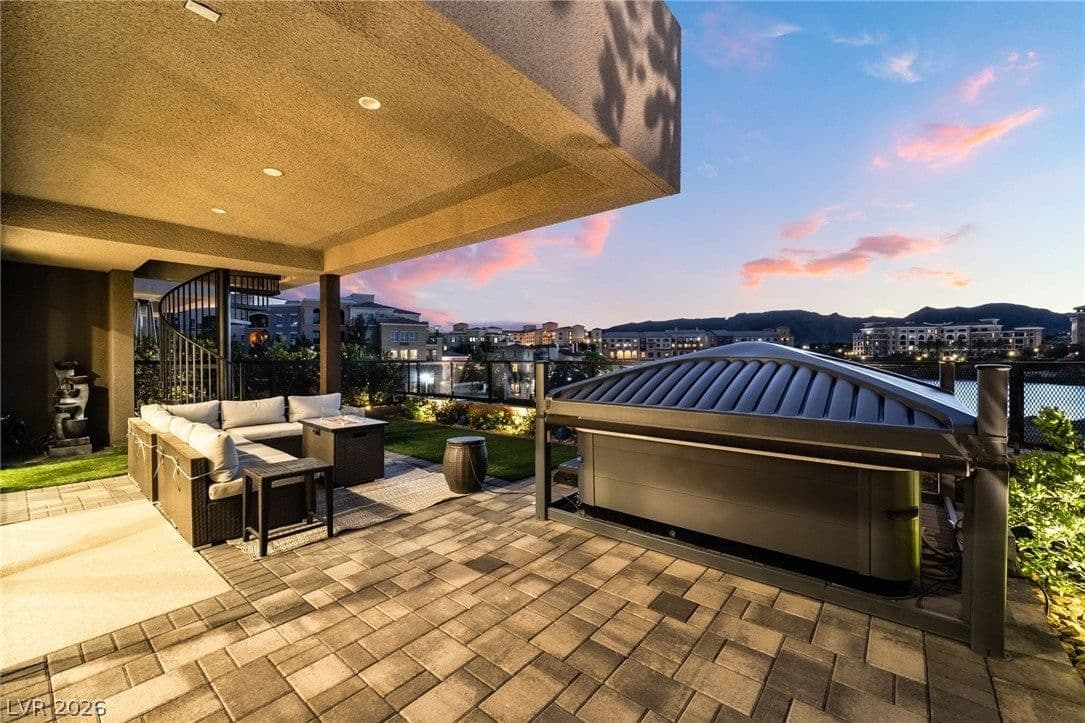 16 Heron Harbour Drive photo 5