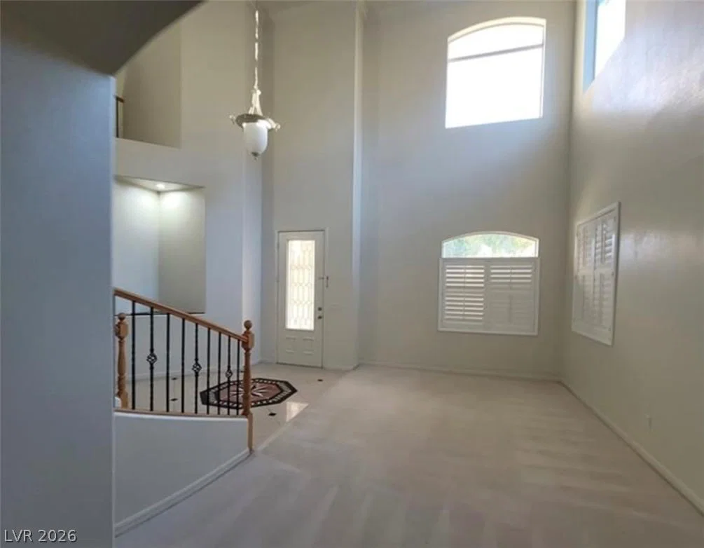 7728 Villa De La Paz Avenue photo 3