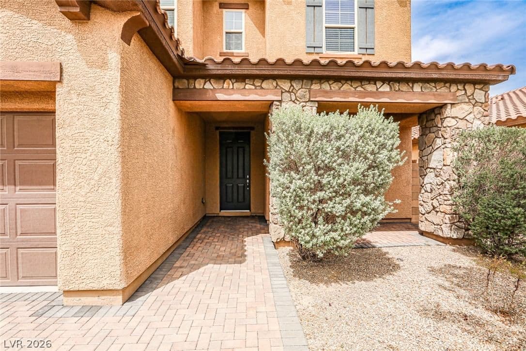 174 White Mule Avenue photo 4