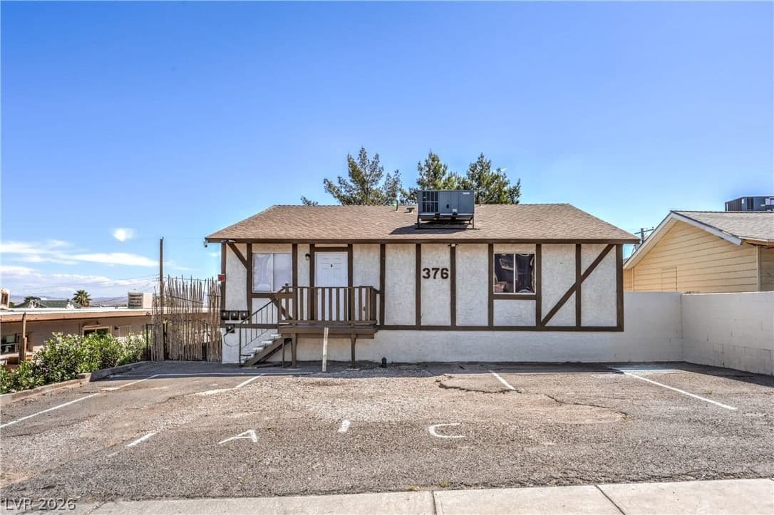 376 15th Street photo 2