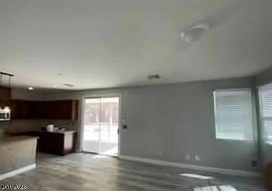 7349 Dolphine Crest Avenue photo 3