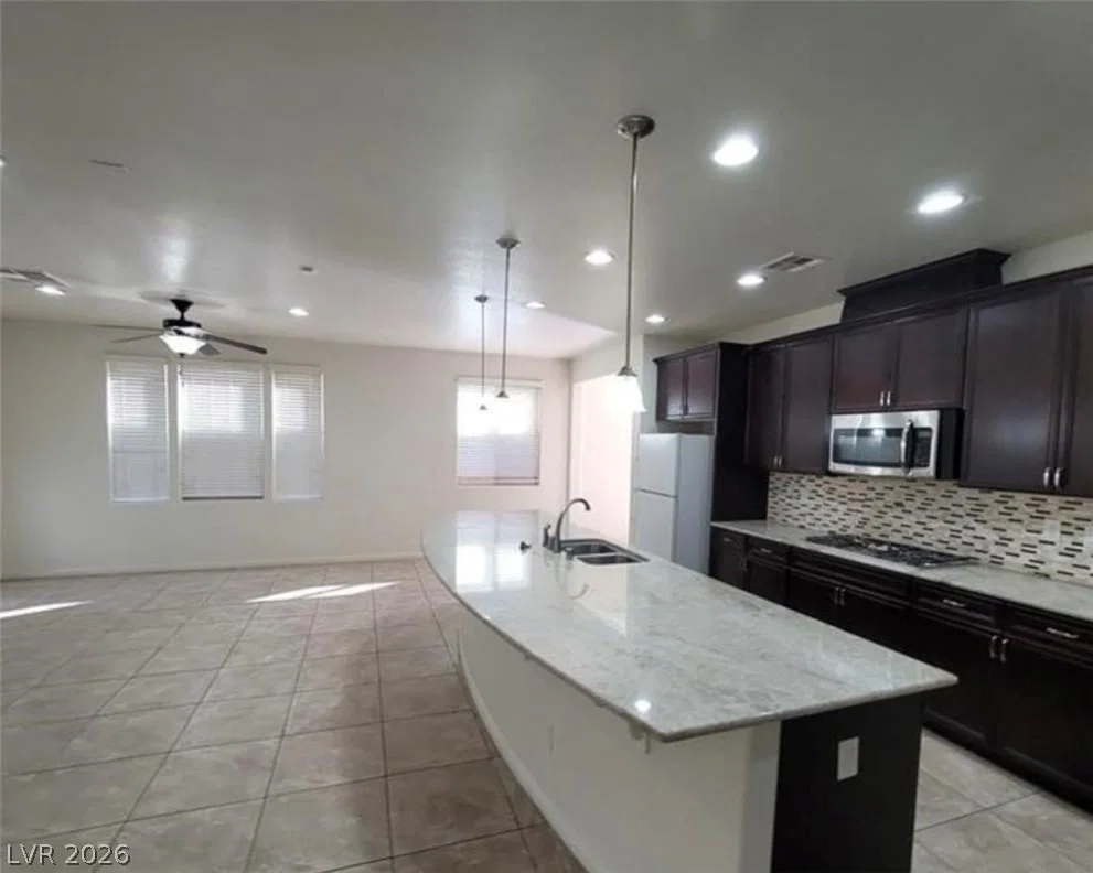 5564 Bethany Bend Drive photo 5