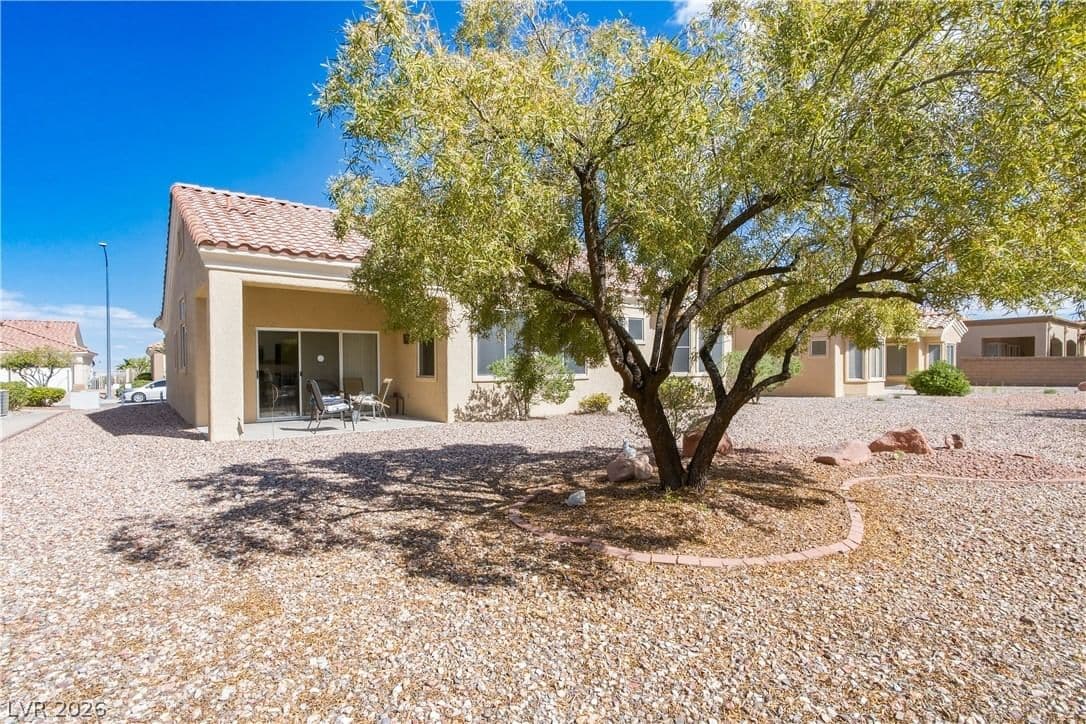 2121 Red Dawn Sky Street photo 3