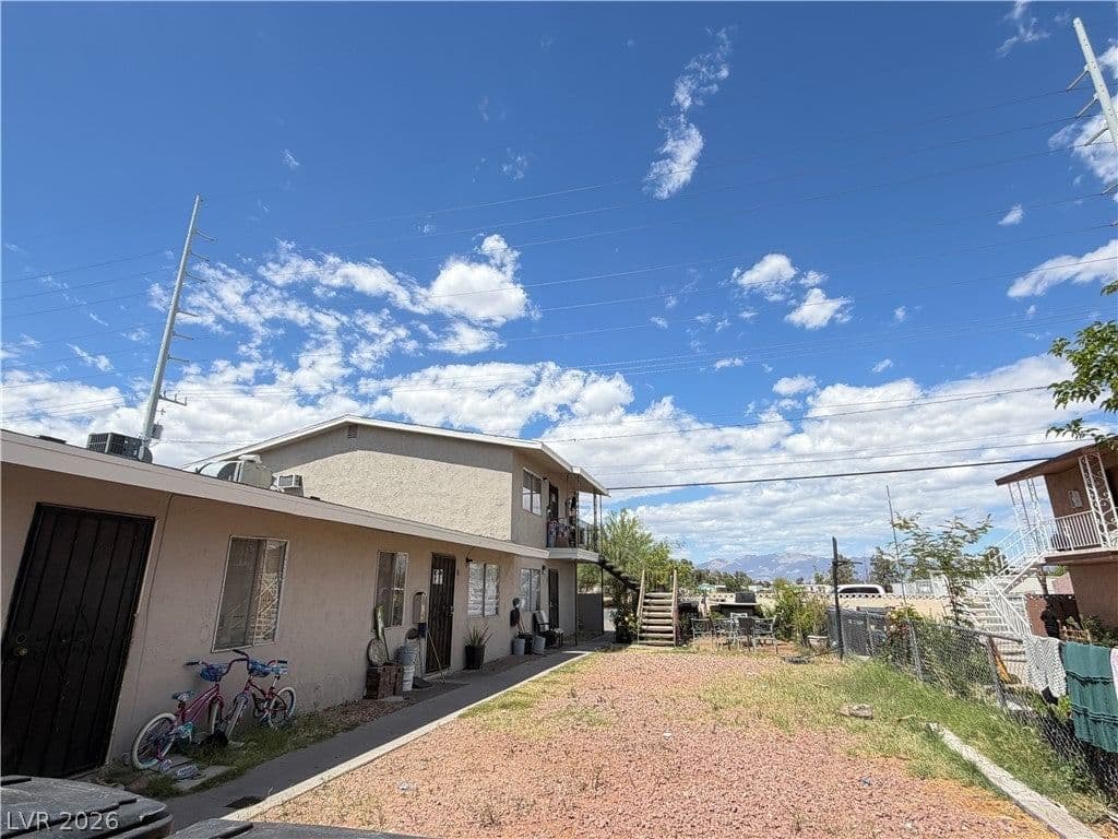 5032 Pebble Beach Boulevard photo 4