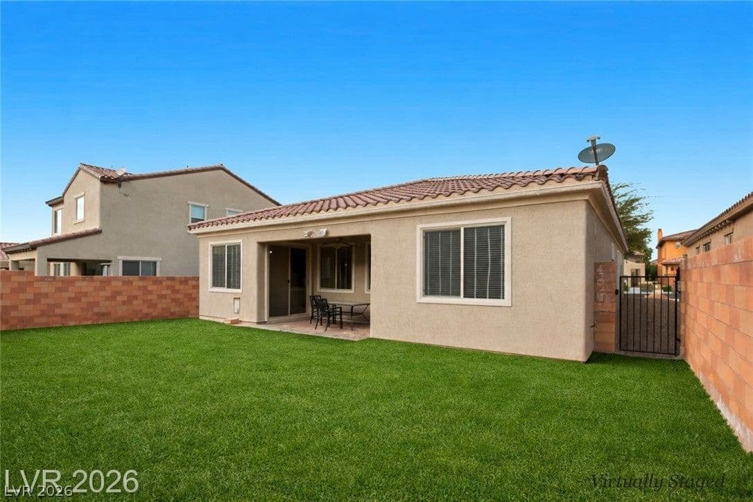 1273 Olivia Parkway photo 2