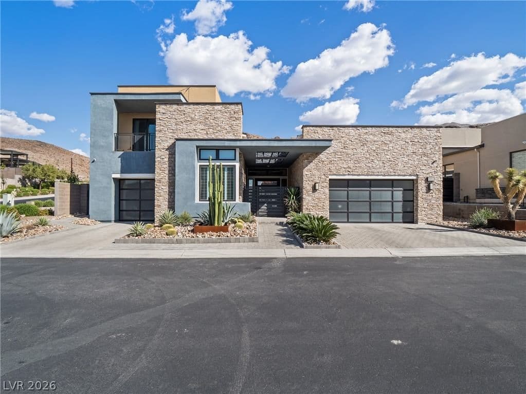 2211 Ledge Rock Lane