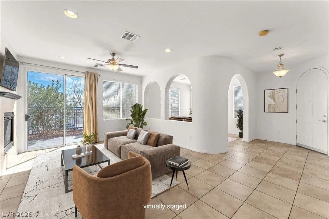 2478 Cordoba Bluff Court photo 5