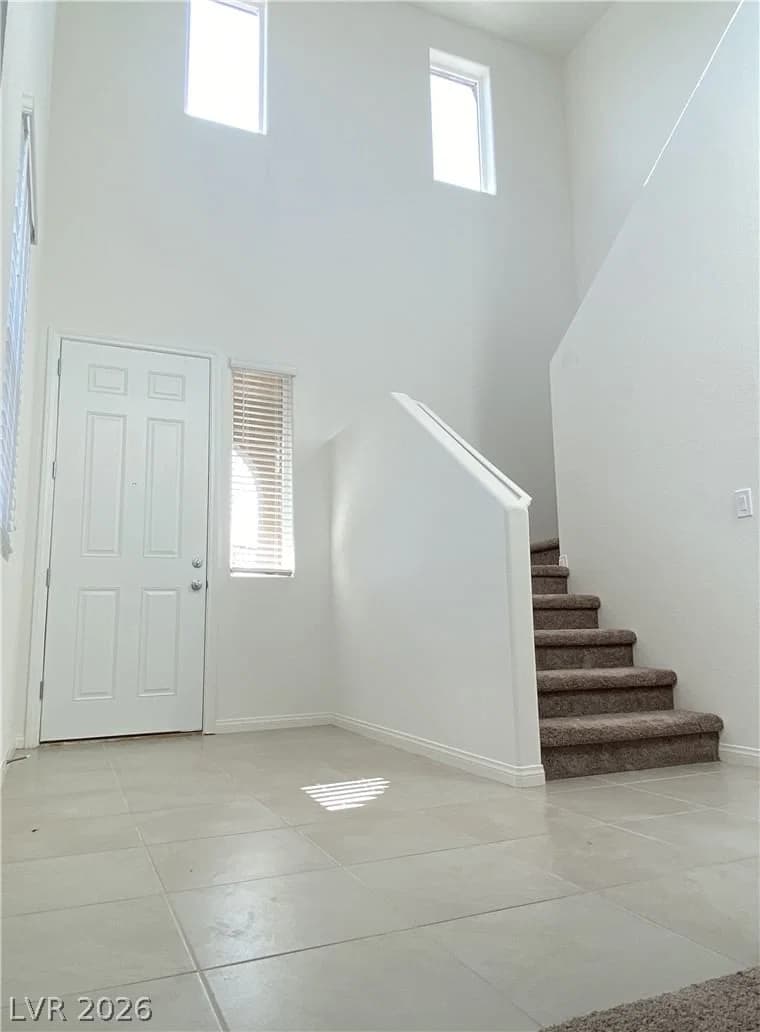 6998 Solano Canyon Avenue photo 3