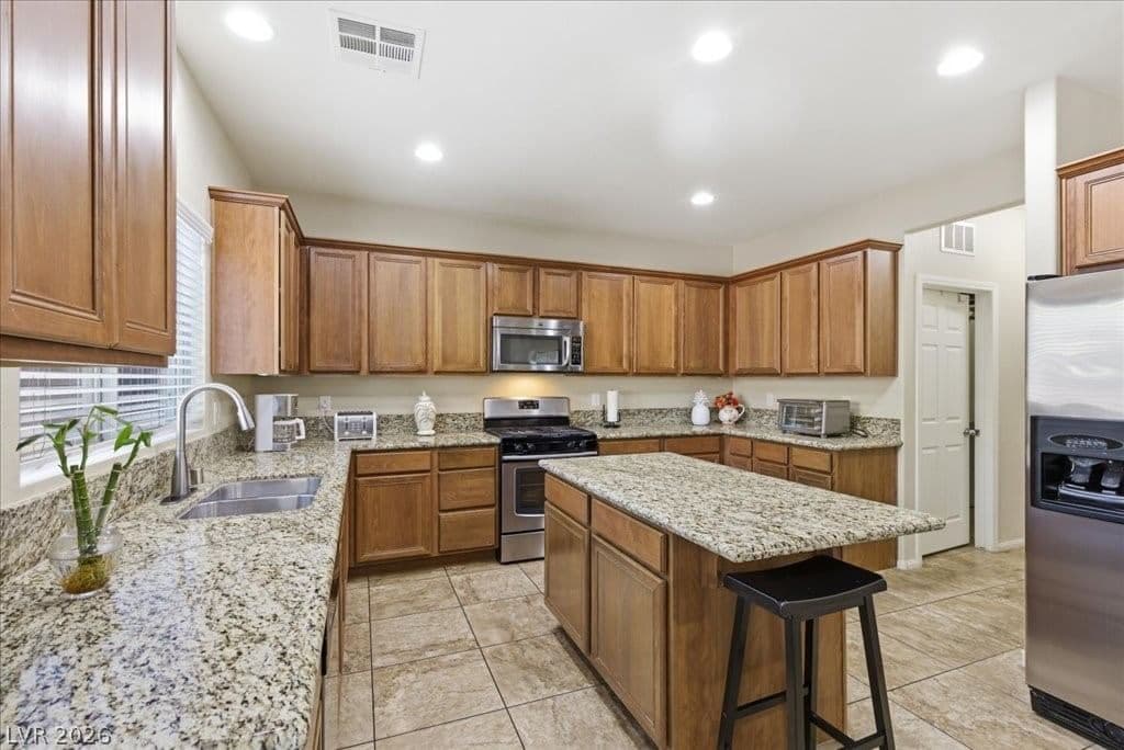 3413 Pelican Brief Lane photo 3