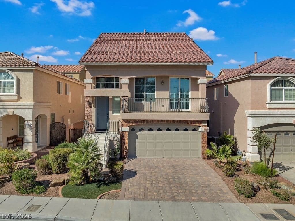 4490 Camero Avenue photo 4