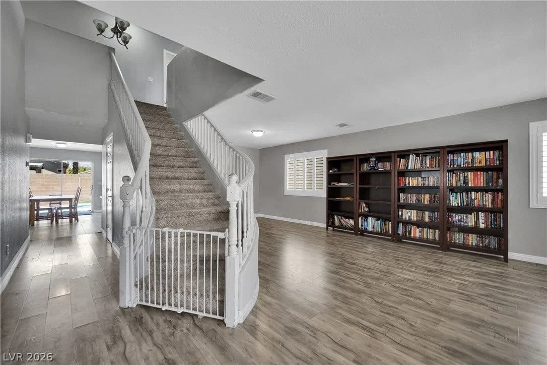 2120 Royal Caribbean Avenue photo 4