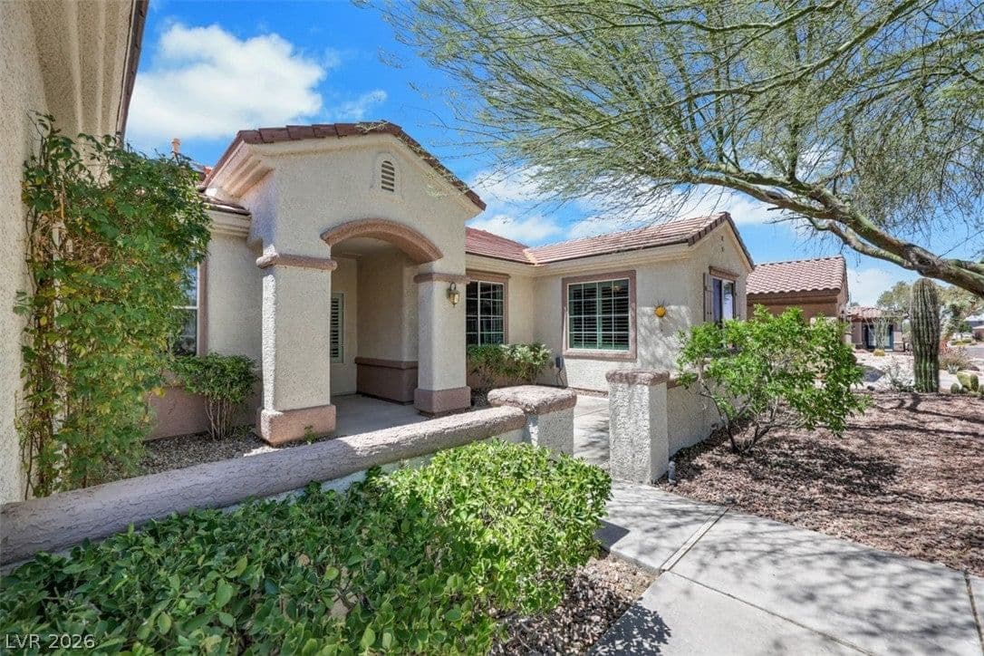 2093 Mountain City Street photo 3