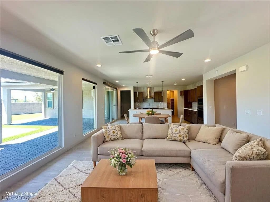 4905 Cactus Canyon Drive photo 2