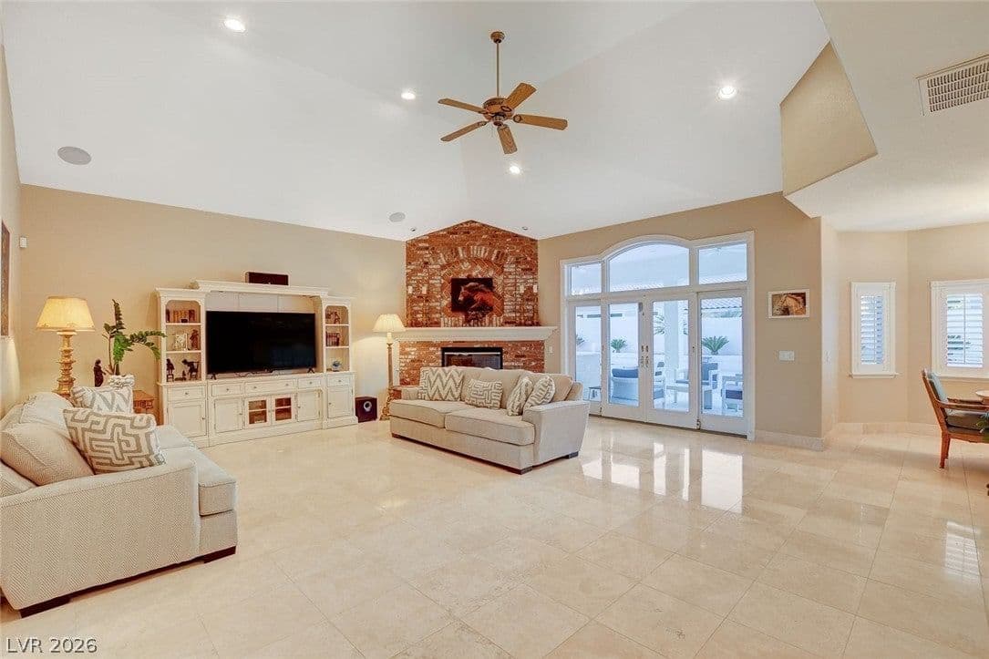 2351 Villandry Court photo 4