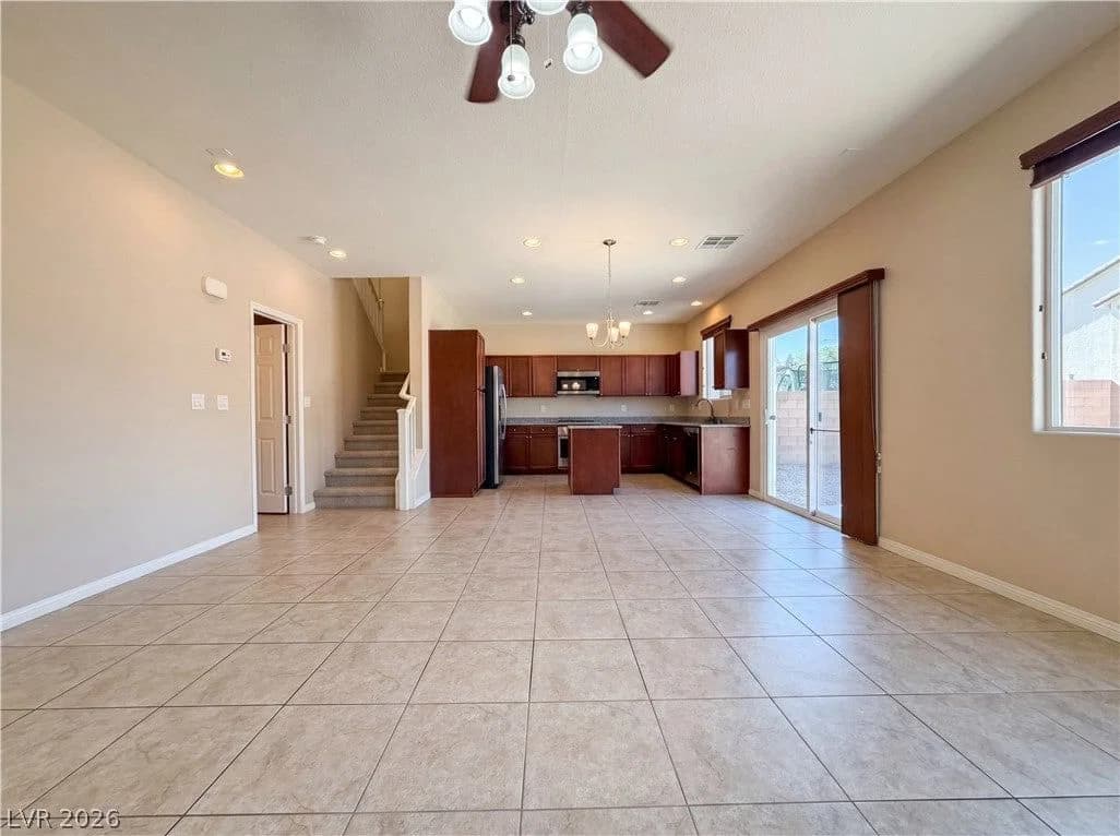 6472 Haypress CT photo 3