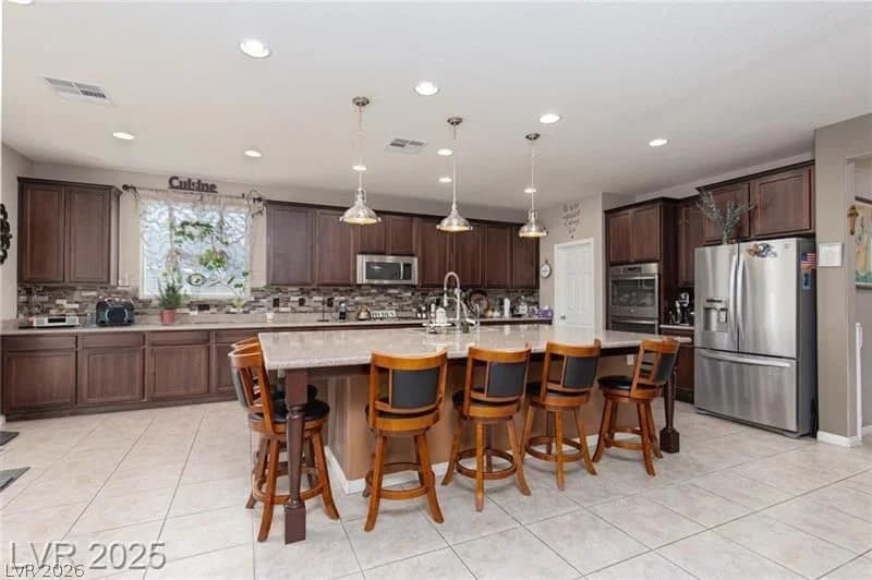 5520 Bruin Lakes Street photo 4
