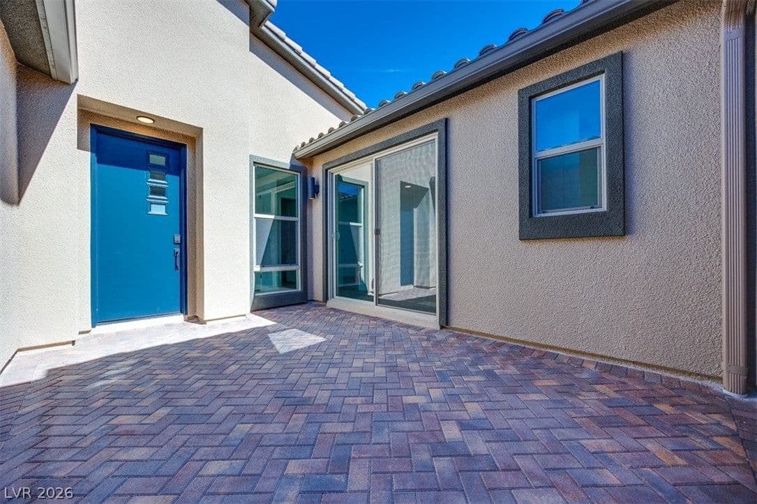 10312 Peako Hills Avenue photo 4