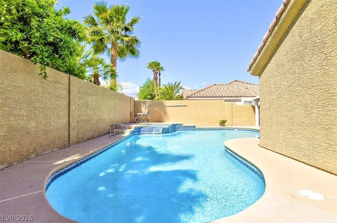 7737 Wedlock Lane photo 4