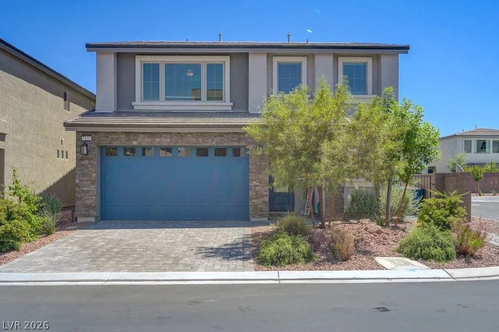 7135 Sunland Hills Avenue photo 2