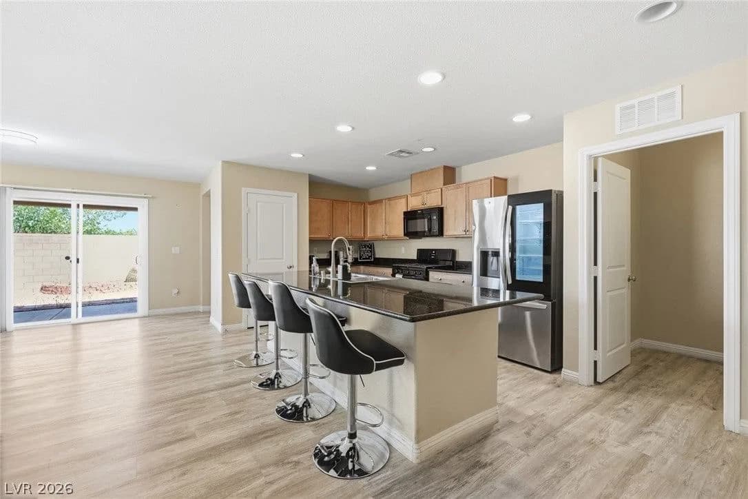 7852 Hamilton Pool Drive photo 4