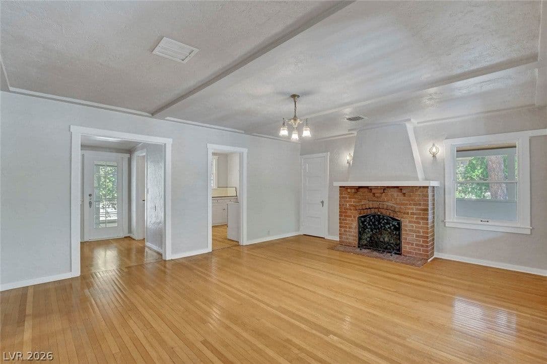 414 Ash Street photo 3