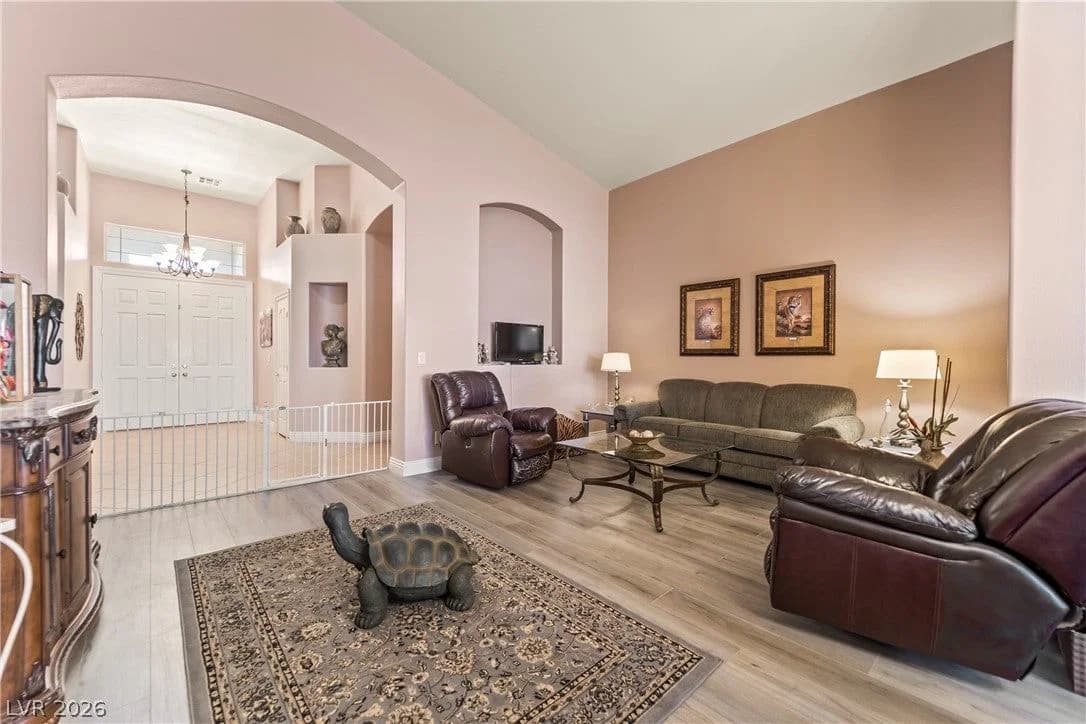 9662 Exquisite Plains Street photo 5