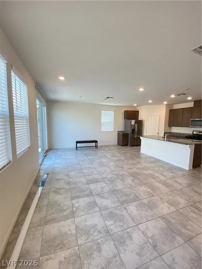 8216 Lantana Springs Street photo 4