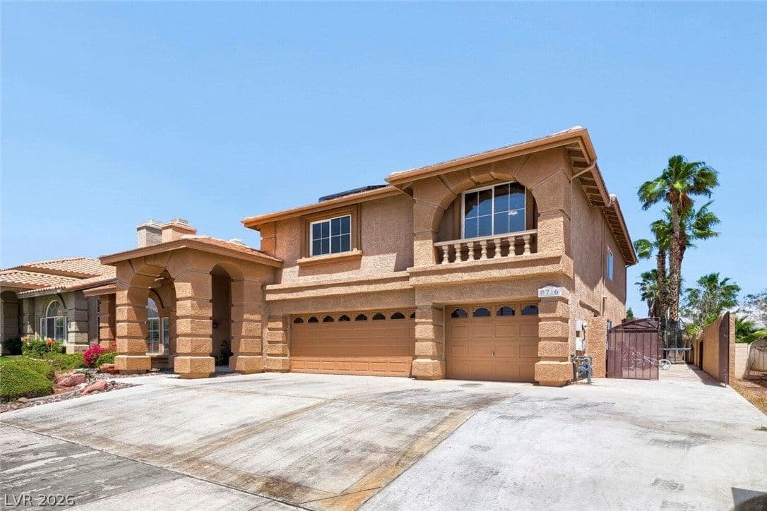 8716 Castle Hill Avenue photo 3