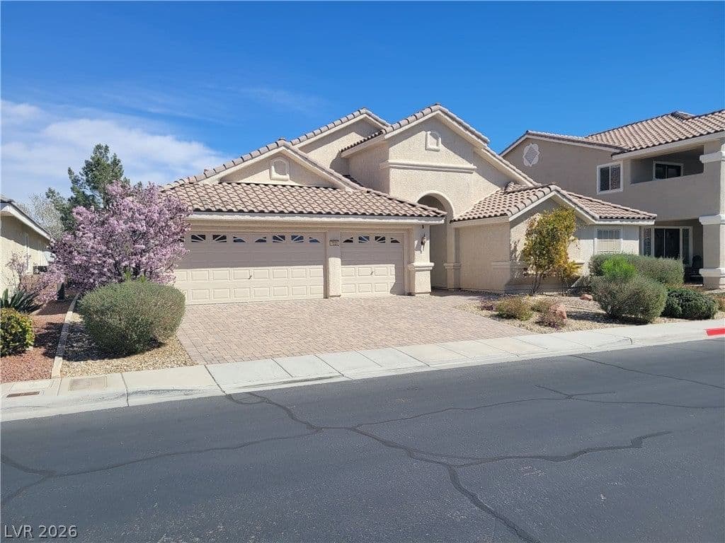 7020 Manzanares Drive photo 2