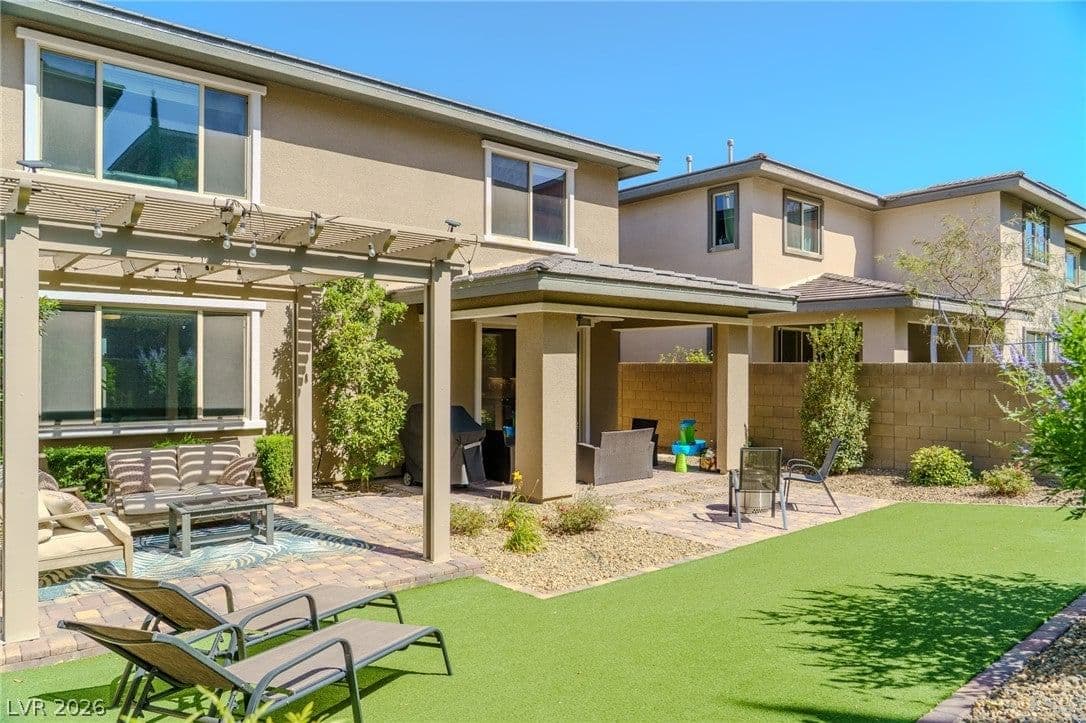 457 Bolsa Basin Avenue photo 3