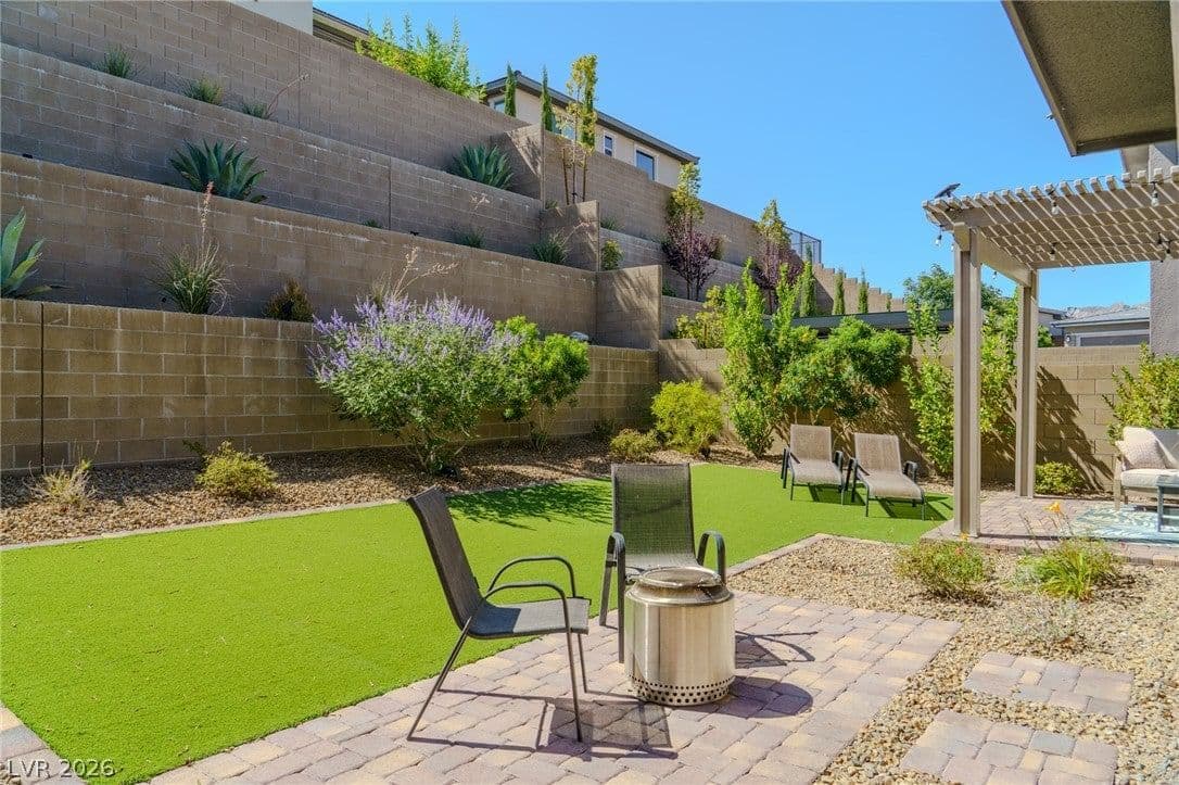 457 Bolsa Basin Avenue photo 5