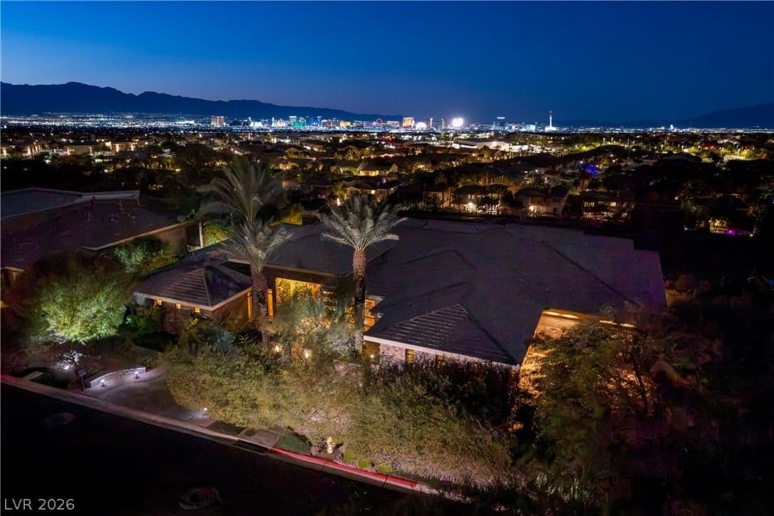1492 Macdonald Ranch Drive photo 3