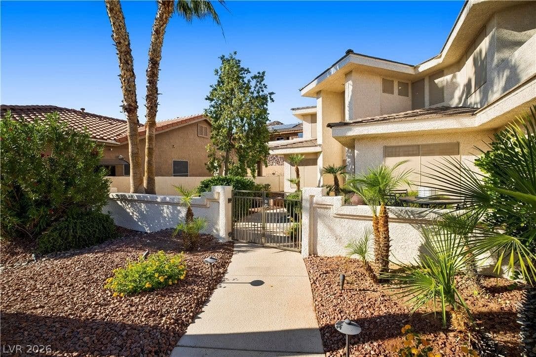 1135 Calico Ridge Drive photo 5