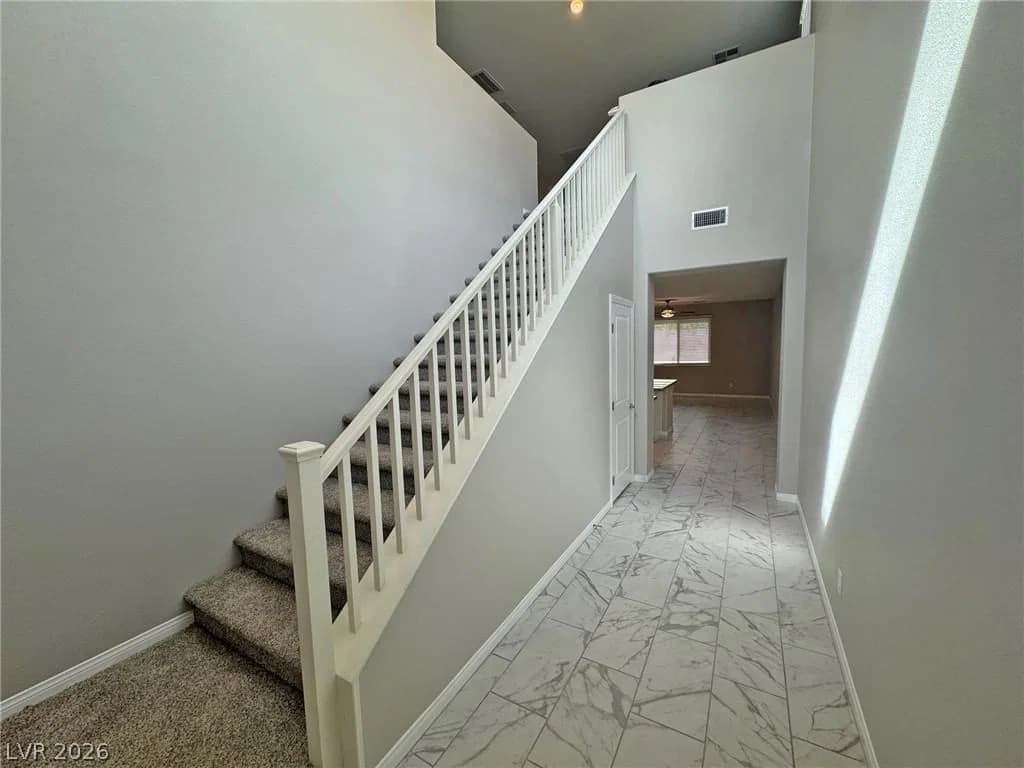 7527 Ardenno Street photo 2