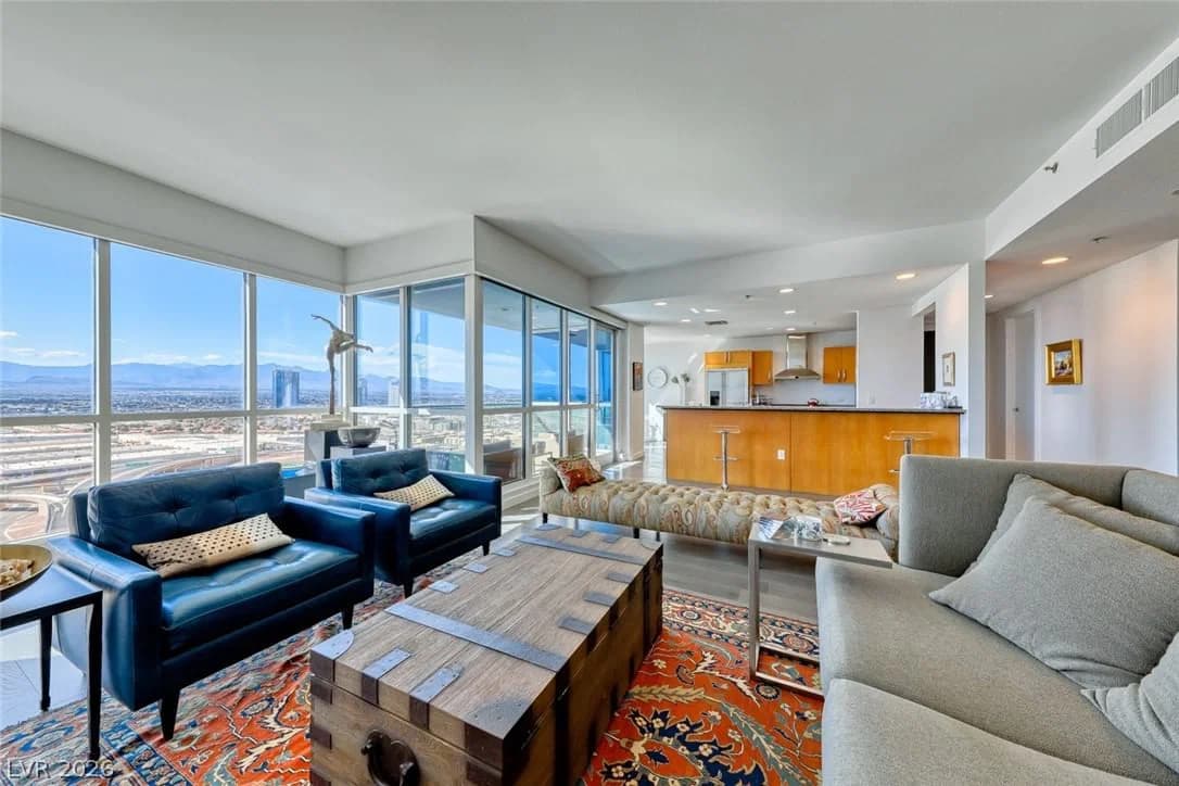 4525 Dean Martin Drive