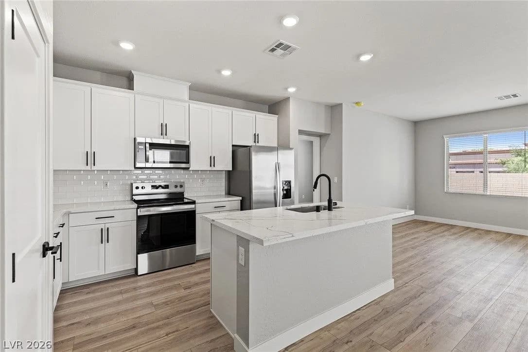 4600 Cave Lake Avenue photo 4