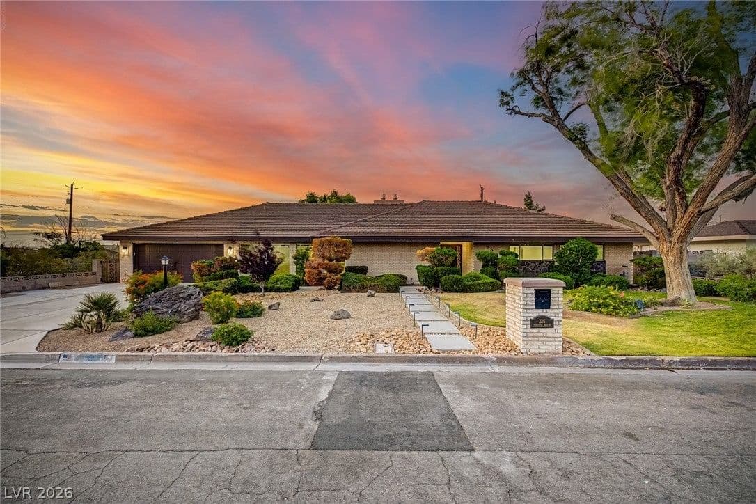236 Country Club Drive