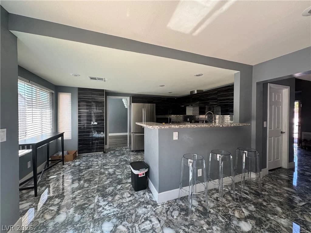 4732 Illustrious Street photo 5