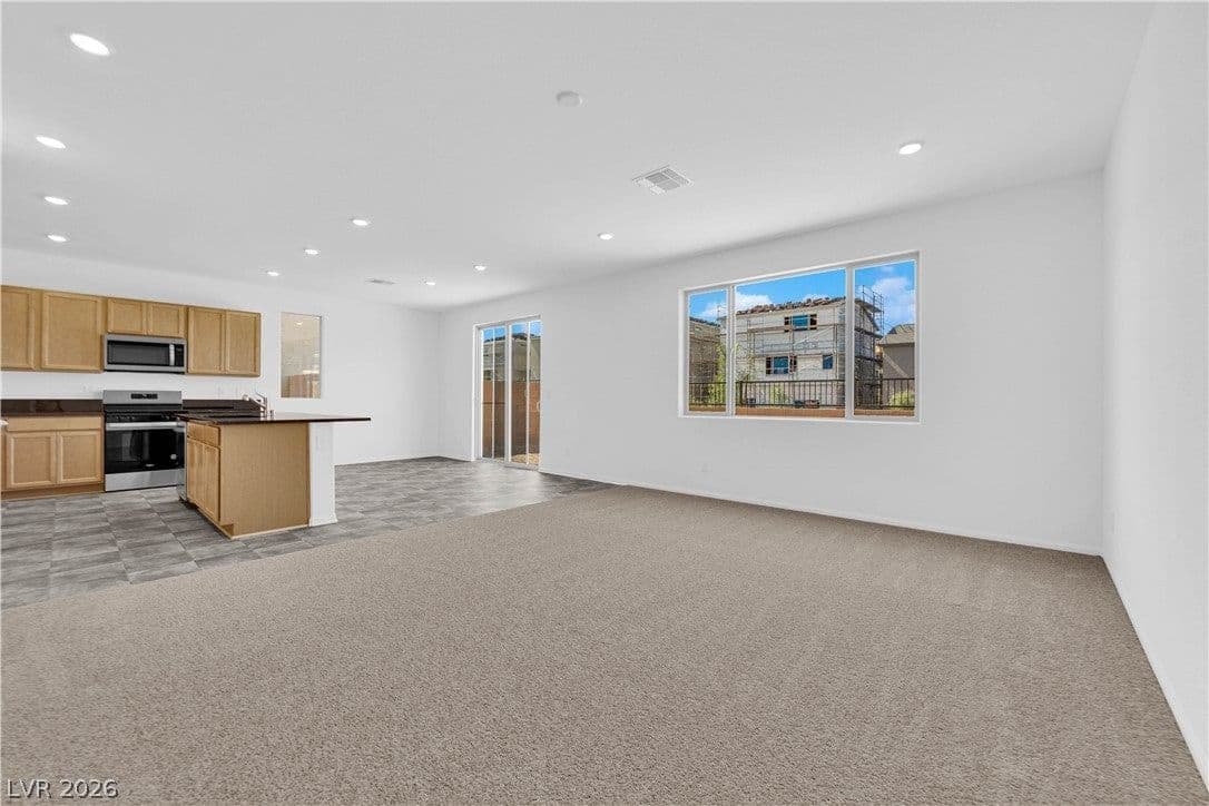 7468 Delemont Avenue photo 4