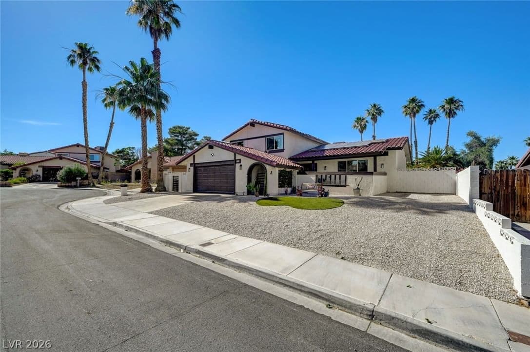 4054 Venita Court photo 3