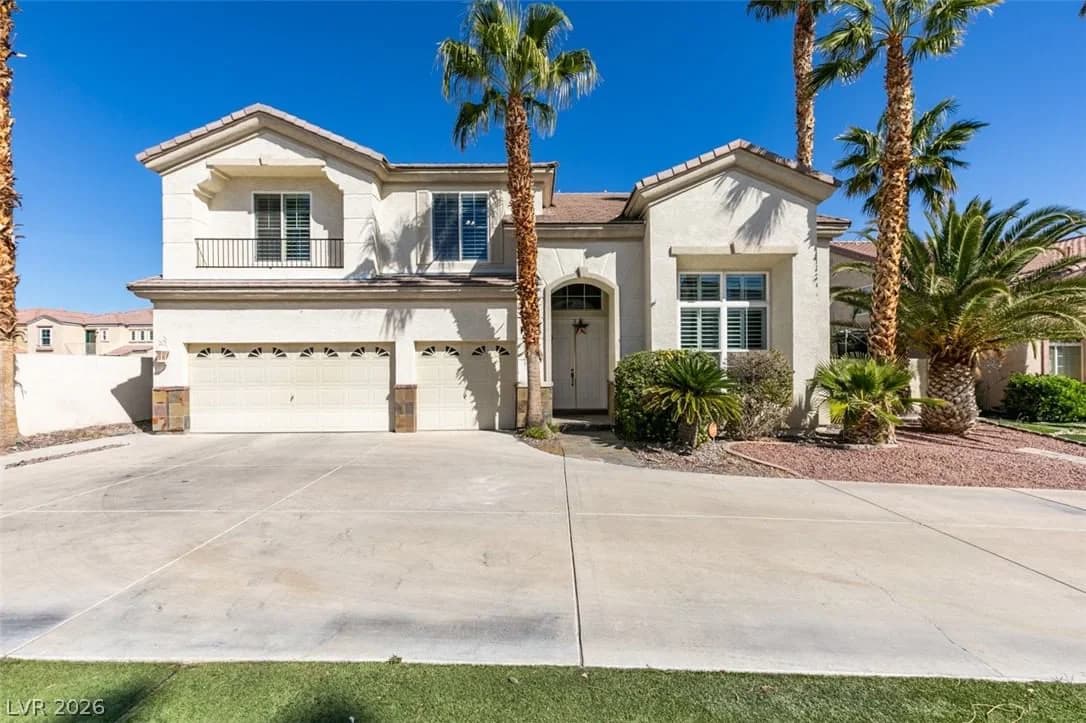 10 Gulf Pines Avenue