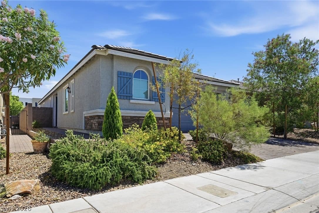 3706 Neblina Drive photo 4