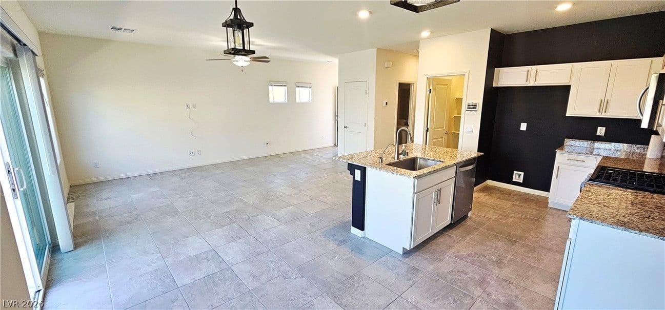 1774 Kylie River Place photo 5