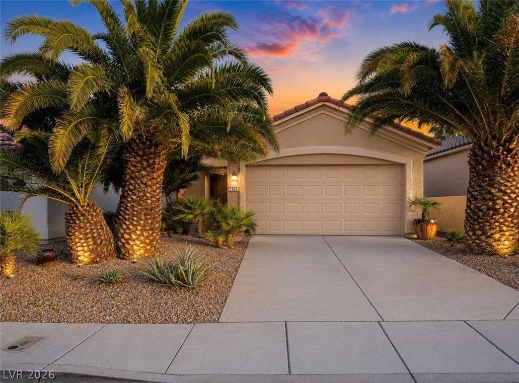 2121 Sunset Vista Avenue photo 2