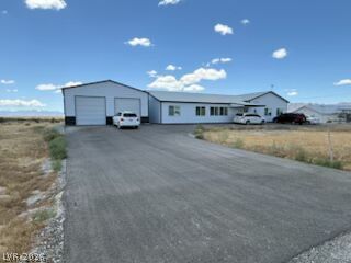 1341 Bowler Drive photo 2