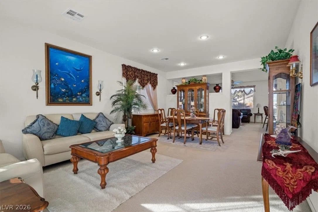 10212 Crystal Cloud Avenue photo 4