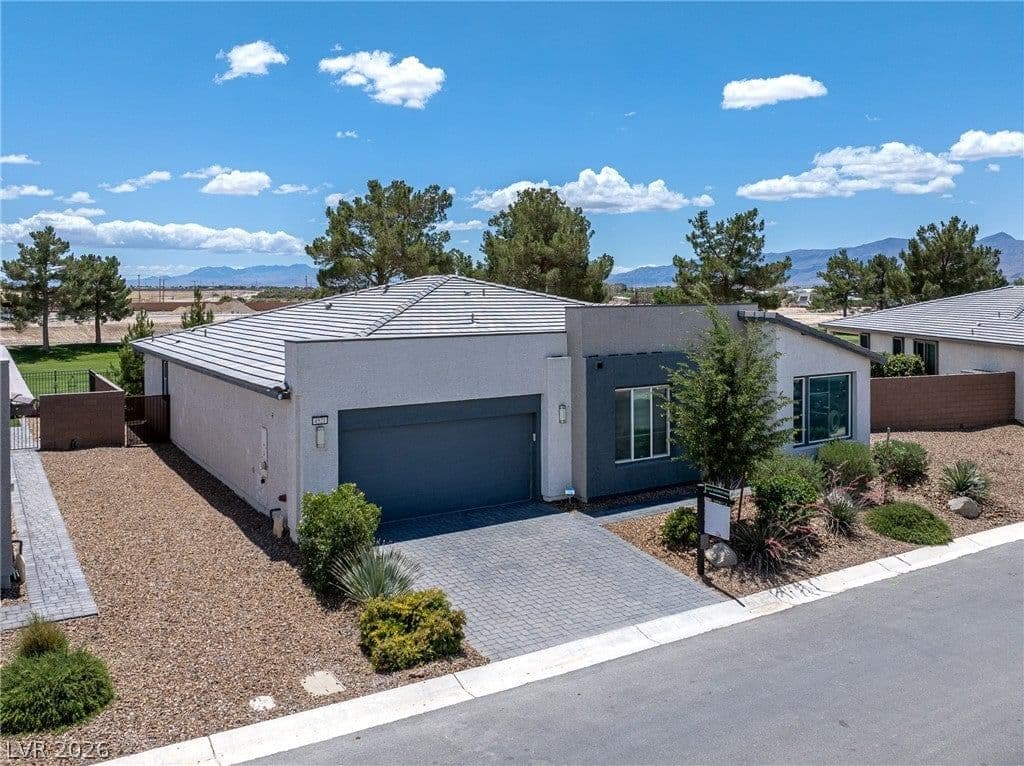 4521 Cactus Canyon Drive photo 3